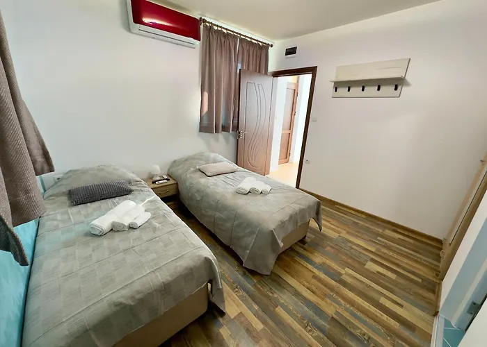 Navial ゲストハウス ガブロヴォ